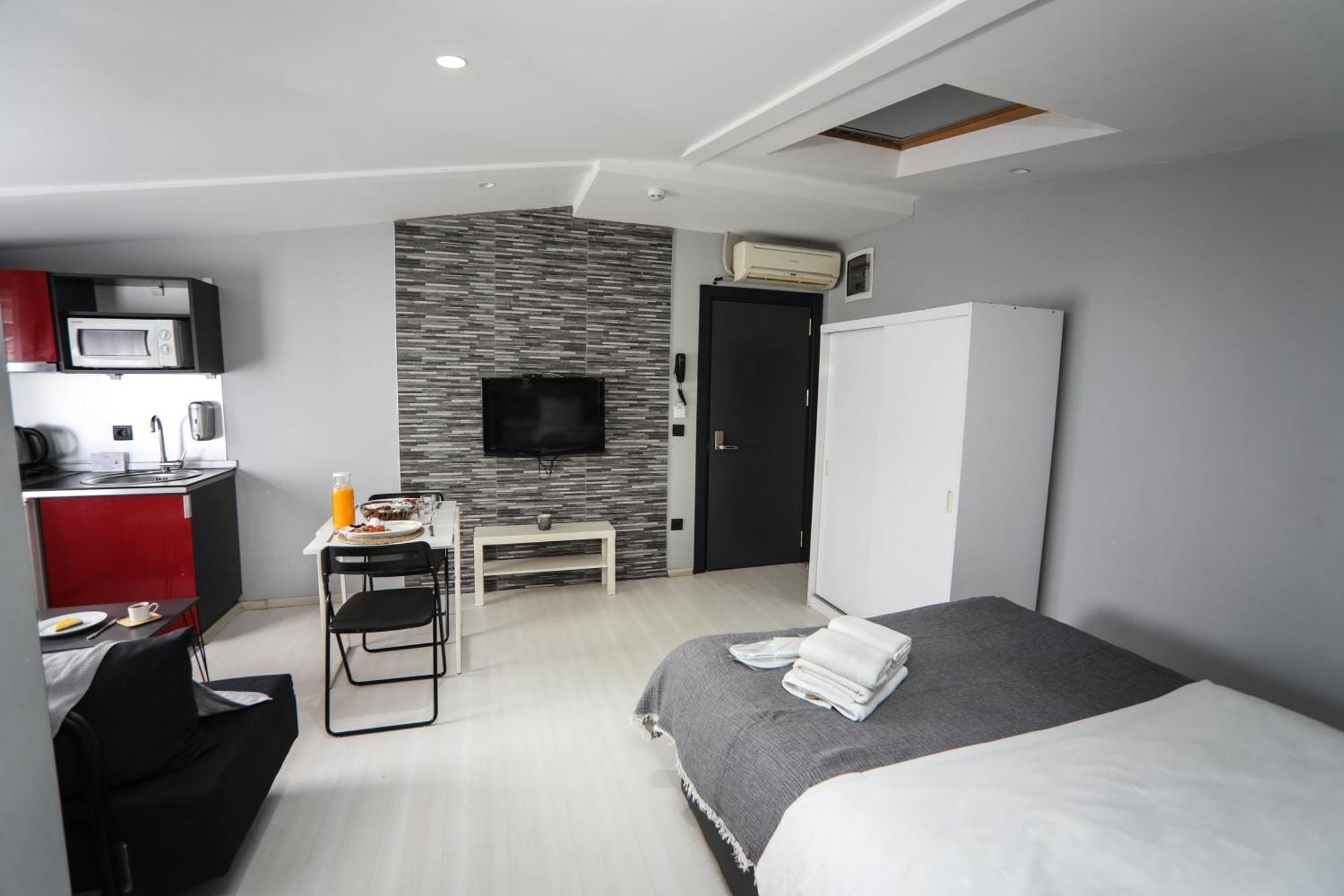 Arkem Atasehir Hotel Istanbul Exterior photo